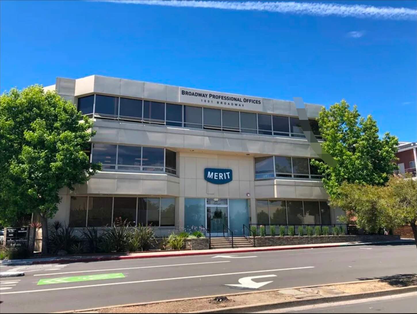 CL SKIN care Building
